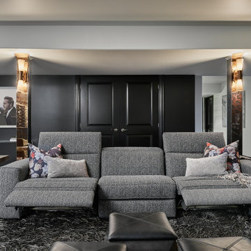 WINE & RECREATION ROOM