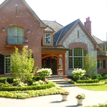 Golfridge Estate --- Executive Landscape Northville, MI