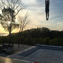 Alexis Trampoline