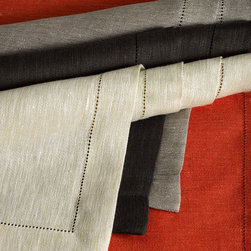 ANICHINI Linen Tweed Table Linens - Tablecloths