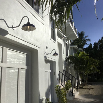 Florida Keys Home Features Vintage-Inspired Gooseneck Lights