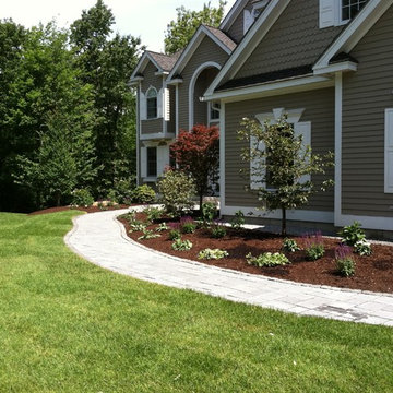 Concrete Paver Walkway