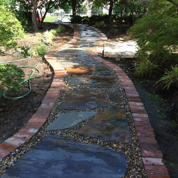 beautiful yet,inexpensive garden side walk