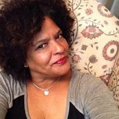 Valerie Burtons foto
