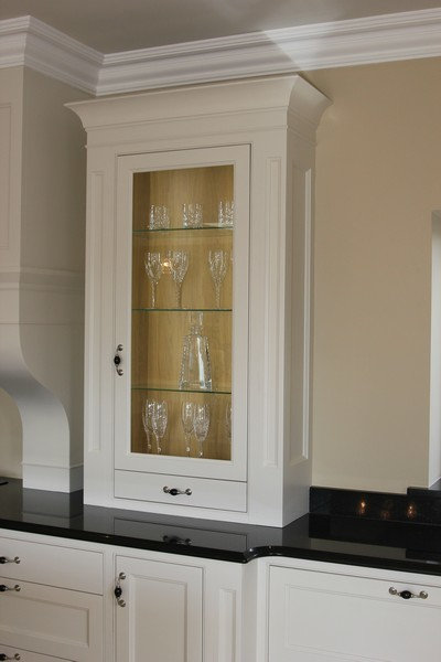 Deluxe Handcrafted & Hand-painted In-Frame kitchen,
