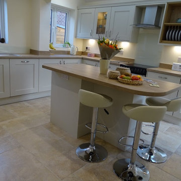 Contemporary Shaker kitchen