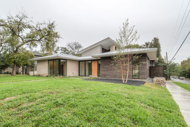 Contemporary exterior home idea in Dallas