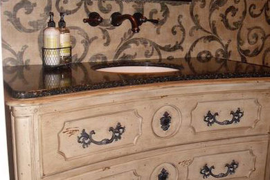 Example of a bathroom design in Phoenix