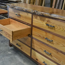 Dresser - Products