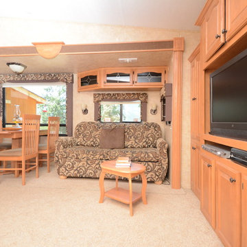 Outdoor Recreation Trailer (5th-Wheel)