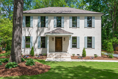 Inspiration for a traditional home design in Raleigh.
