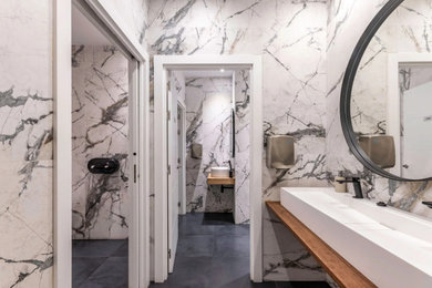 Baños para el restaurante Waman en Bilbao