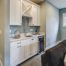 Basement wet bar