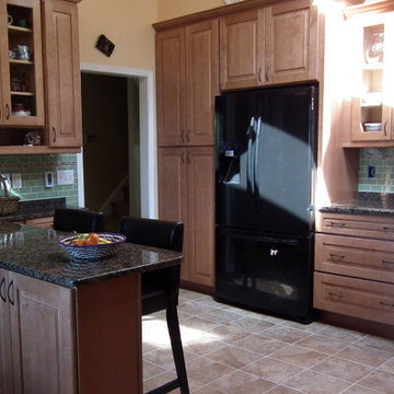 Maple Kitchen Cabinets