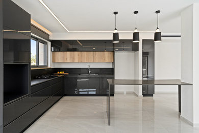 Kitchen - modern kitchen idea in Other