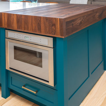 Microwave drawer cabinet