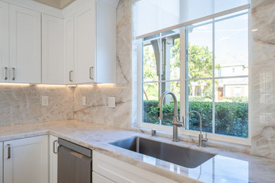 Minimalist home design photo in San Francisco