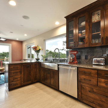 Knoll Crest Loop Kitchen Granite & Flooring