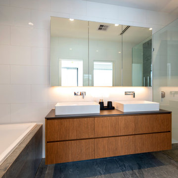Essendon 2 storey extension