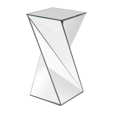 Side Tables / Accent Tables