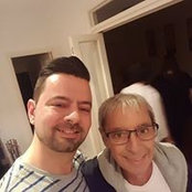 Dan Midian's photo