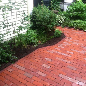 Newburyport - Pocket Patio / Garden