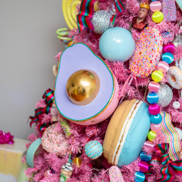 Holiday Decor - Colorland At The Jodie