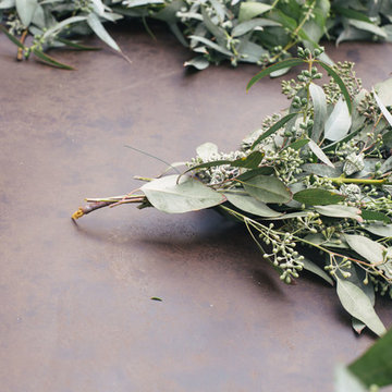 Houzz DIY: How to Make a Festive NYE Centerpiece with Bud Botanical
