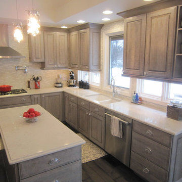 Chic and Spectacular Hinsdale Kitchen