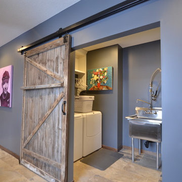 Laundry/Mudroom