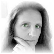 Lisa Raven's photo