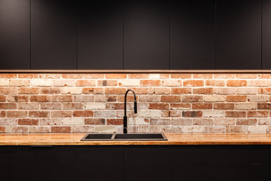 Photo of a kitchen in Perth.