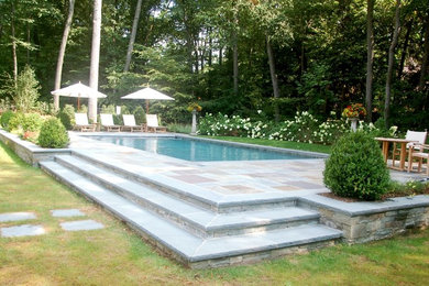 Example of a classic pool design in New York