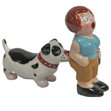 A Lady and a Tramp Magnetic Salt and Pepper Shaket Set