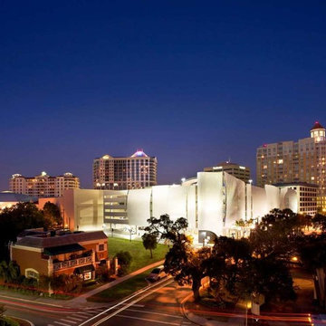 Palm Avenue Parking Garage