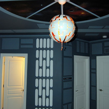Star Wars: The Force Awakens Murals in a bedroom by Tom Taylor of Mural Art LLC