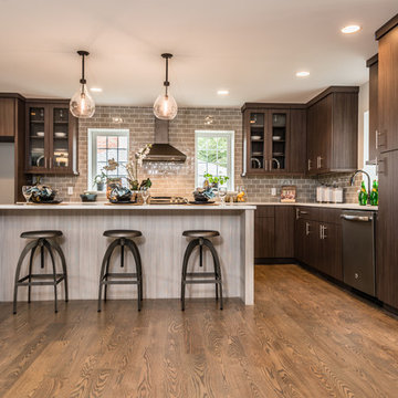1002 Glenbrook