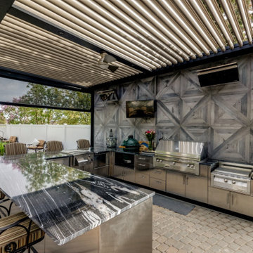 Freestanding Adjustable StruXure Pergola with Outdoor Kitchen