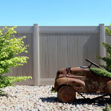 Vertical Style Vinyl Fences