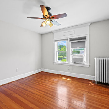 90 Farmington Ave, Farnington
