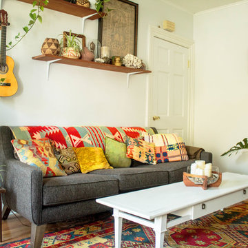 My Houzz: Vintage Collectors' Artfully Curated Walk-Up