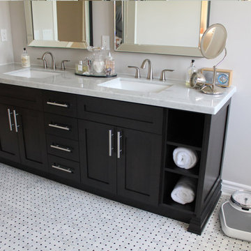 Corner Ridge Road - Bathroom