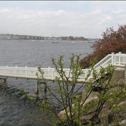 Jamestown Railing on Pier - Outdoor Grills
