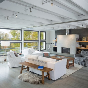 New Haven Farm House and Updated Classic