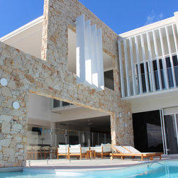 Burnie Irregular Walling Beach House Gold Coast - Wall Cladding & Stone Veneer