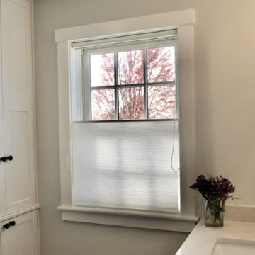 Main bathroom.