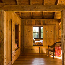 Cabin Vintage Basement