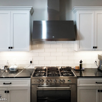 Black & White Transitional Kitchen