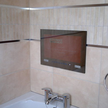 TV Bathroom, Landare, Aberdare, Rhondda Cynon Taf, South Wales
