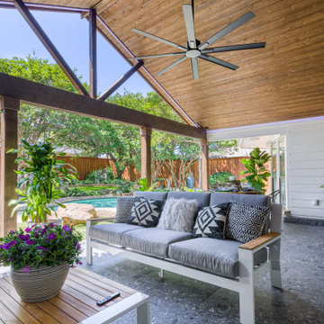 North Dallas Outdoor Living Space